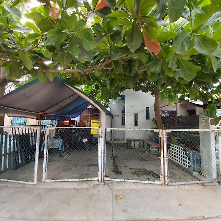 プレヤデルカーメンDepto Vacacional Con Wifi Almendrosアパートメント エクステリア 写真